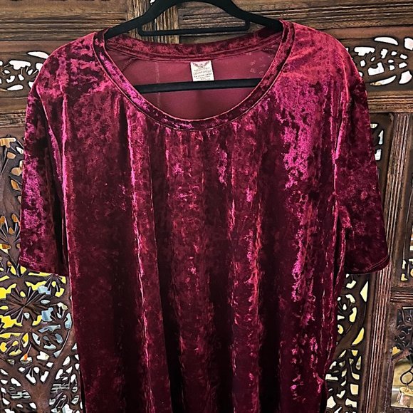 FADED GLORY MAROON BURGUNDY RED VELVET SHORT SLEEVE SHIRT 3X 22W-24W - Picture 1 of 4